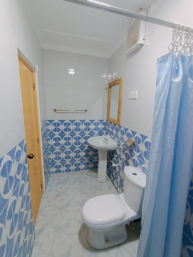 French Garden Pragash Beach Hotel Trincomalee Exterior foto