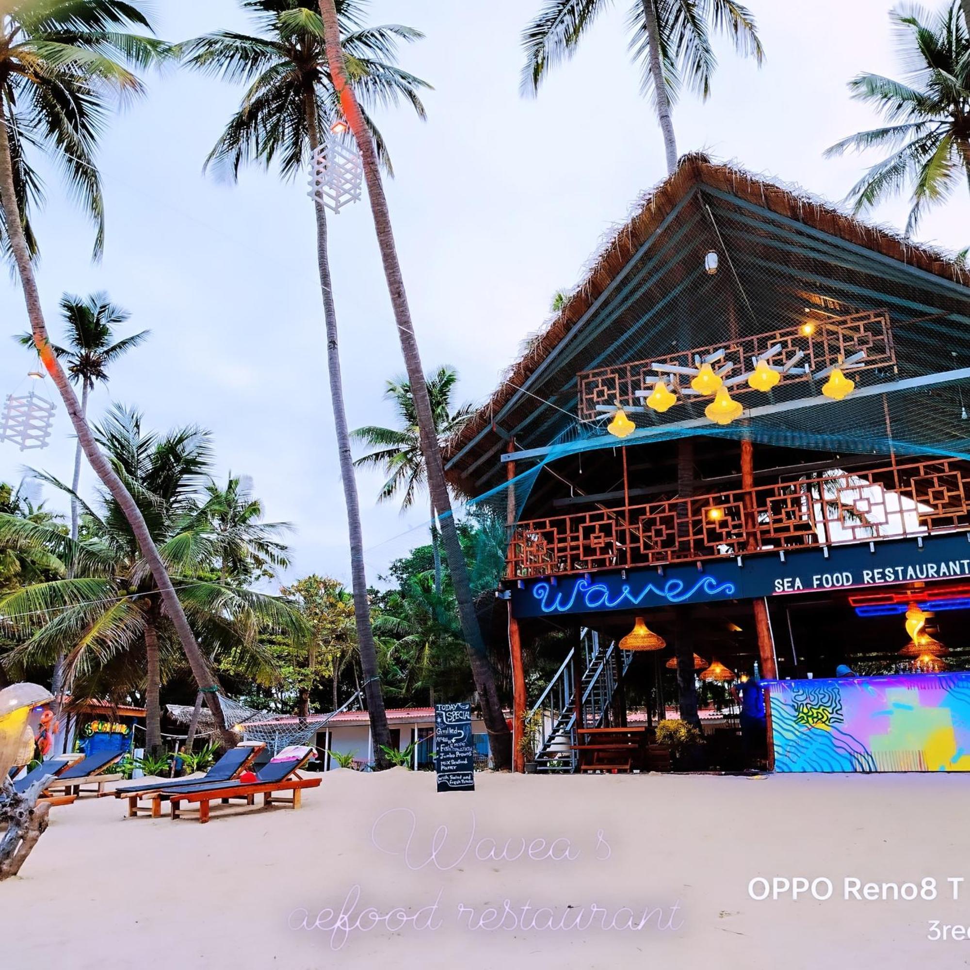 French Garden Pragash Beach Hotel Trincomalee Exterior foto